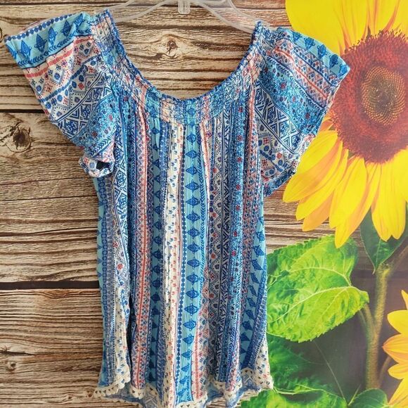 No Boundaries set if (2) short Sleeve tops Women's medium 7/9 Pre-owned - Picture 7 of 12